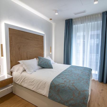 Mq Suites Veronica Valdepeñas Екстериор снимка